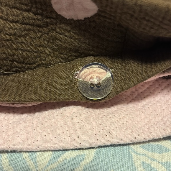 Restoration Hardware textured cotton pillow cases - Picture 10 of 10